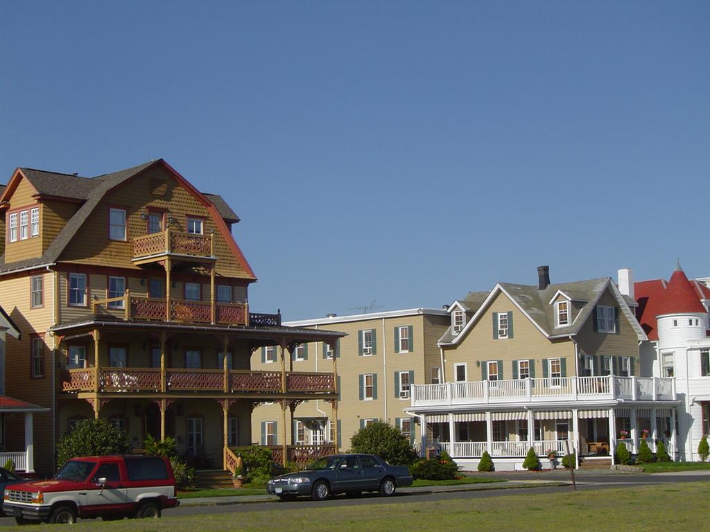 Ocean Plaza Ocean Grove NJ 07756 7327746552 Bed & Breakfasts